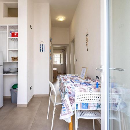 Apartamento La Casa Di Zia Dedera Torre Santa Sabina Exterior foto